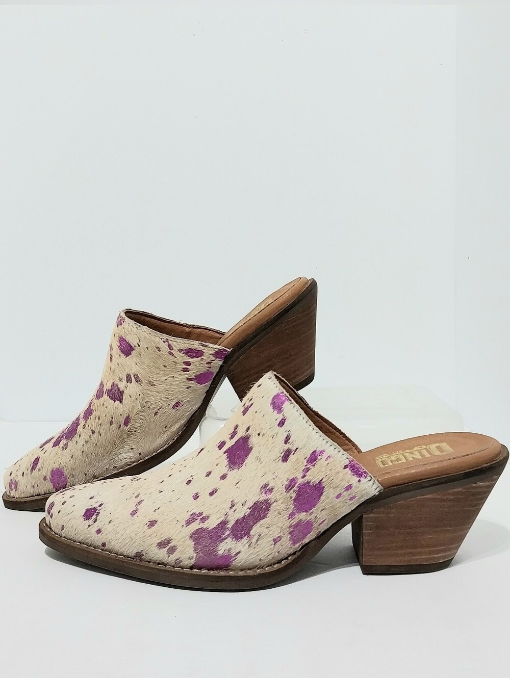 Dingo Cash Cow Block Heel Mules, NEW, Size 8.5"